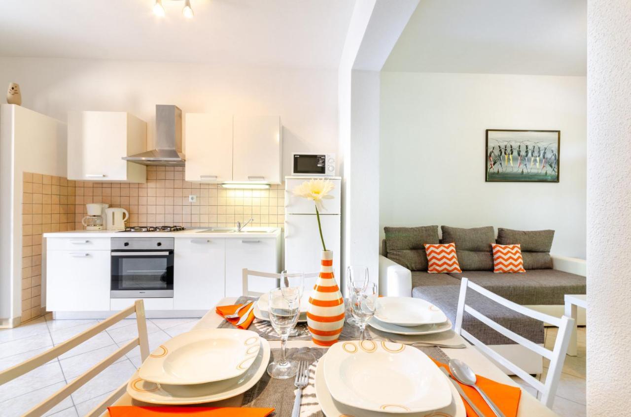 Ananas Apartments ツリクヴェニツァ エクステリア 写真